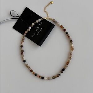 684 Dyed Quartz Stone Necklace